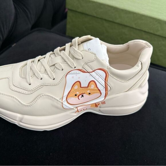 Brand new women’s Gucci Cream Sneakers with Dog Design size 10 - Picture 10 of 13